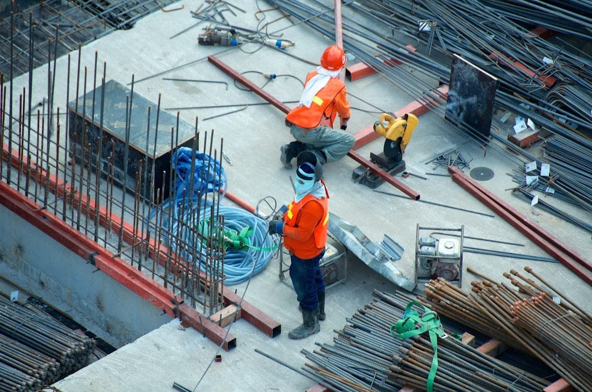 L’importance du SST et de la formation CACES sur les chantiers du BTP